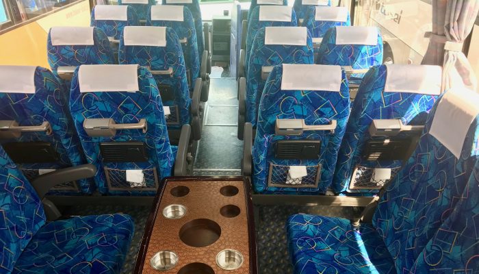 小型バス・Sサロン