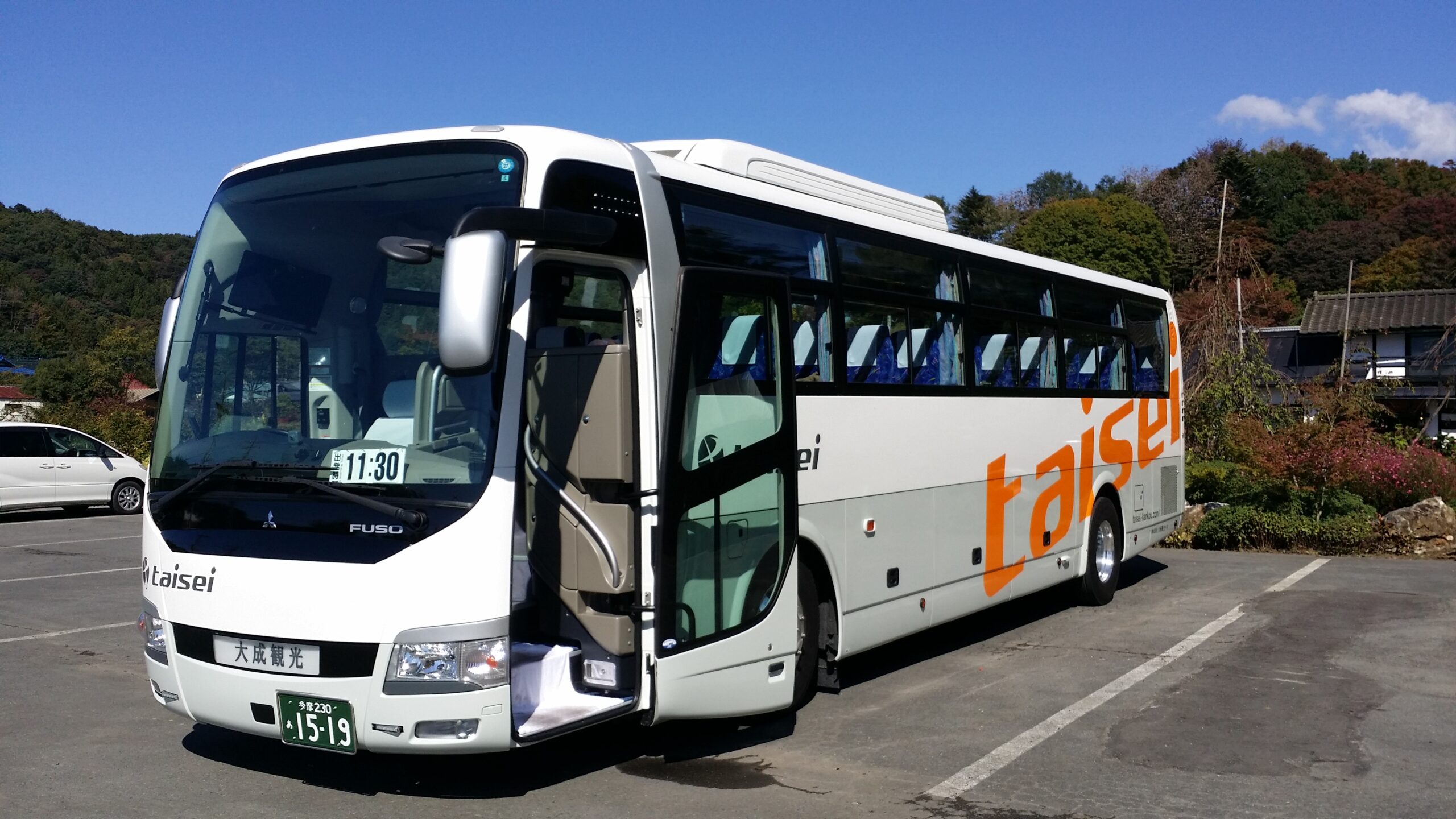 大成観光バス・大型バス